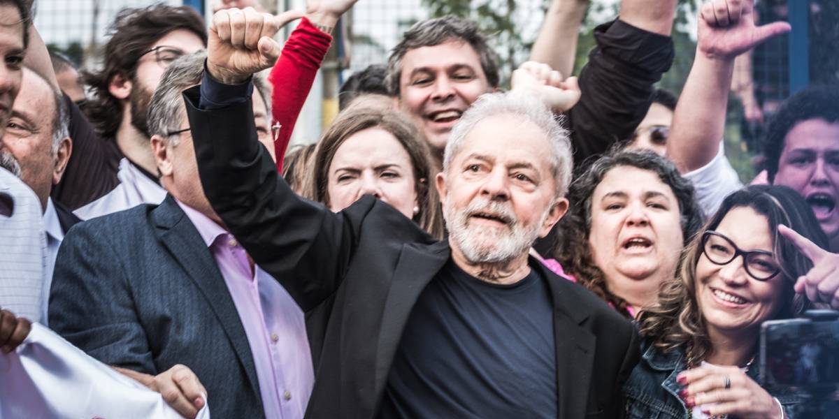 Lula está elegível e deve ser candidato à presidência da República.