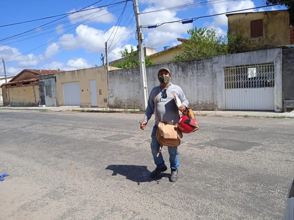 Agentes de Endemias realizam Levantamento de Índice Rápido do Aedes Aegypti em Alagoinhas