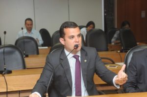 Deputado estadual Alex Lima faz duras críticas a Joseildo Ramos. “É egoísta e trabalha só para si”.